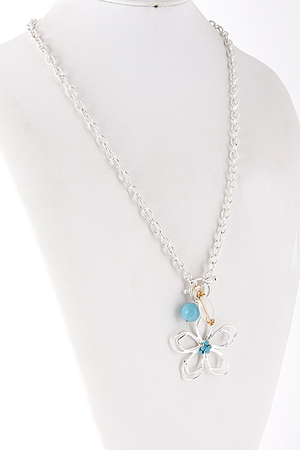Flower Bead Detailed Pendant Chain Necklace 5ECA1